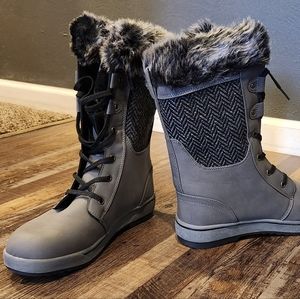 Women Boots Size 11